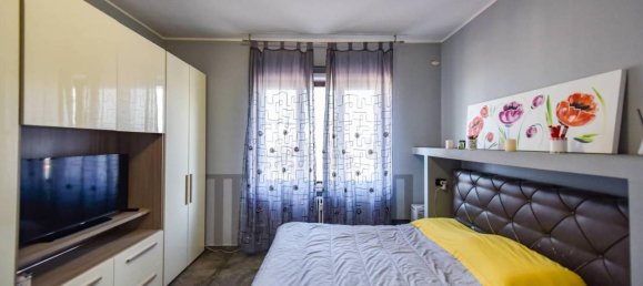3 rooms Penthouse in Rivoli, Italy No. 39883 40