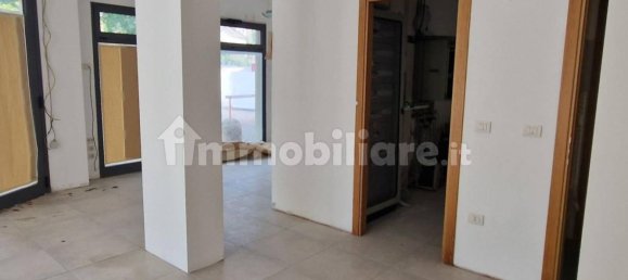 84m² Commercial property in Cattolica, Italy No. 317063 8