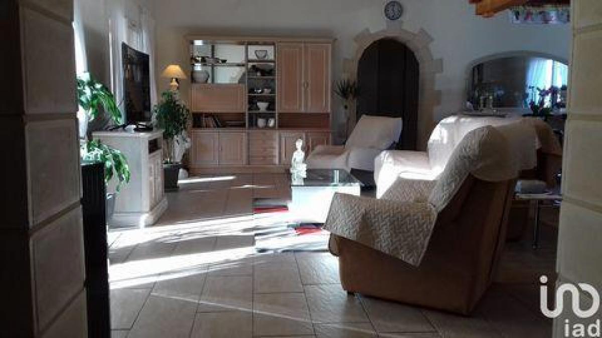 4 bedrooms House in Saverdun, France No. 27896