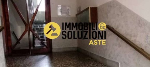 3-Zimmer Wohnung in Vercelli, Italy, Nr. 51292 4