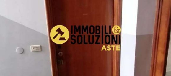 3-Zimmer Wohnung in Vercelli, Italy, Nr. 51292 5