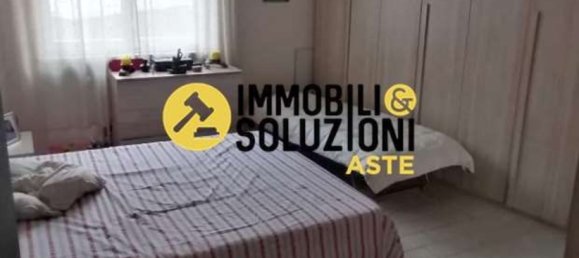 3-Zimmer Wohnung in Vercelli, Italy, Nr. 51292 8