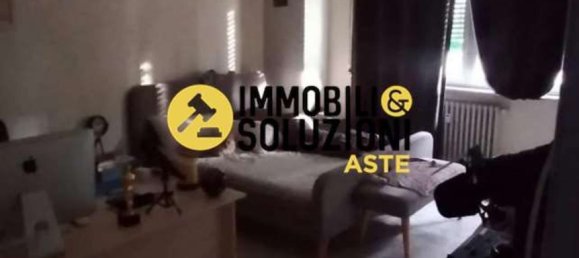 3-Zimmer Wohnung in Vercelli, Italy, Nr. 51292 9