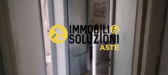 3-Zimmer Wohnung in Vercelli, Italy, Nr. 51292 11