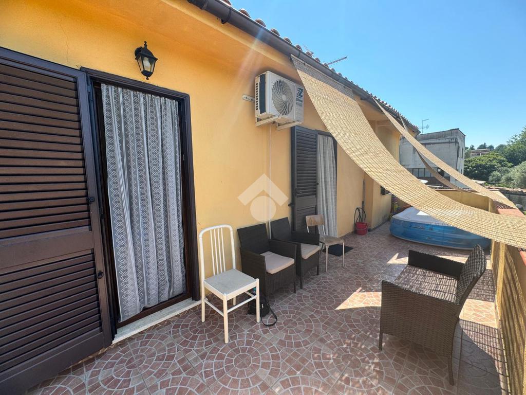 1 غرف نوم منزل في San Cesareo, Italy رقم 77974