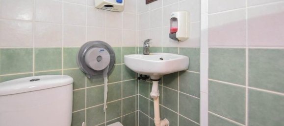 164m² Commercial property in Albolote, Spain No. 170032 32