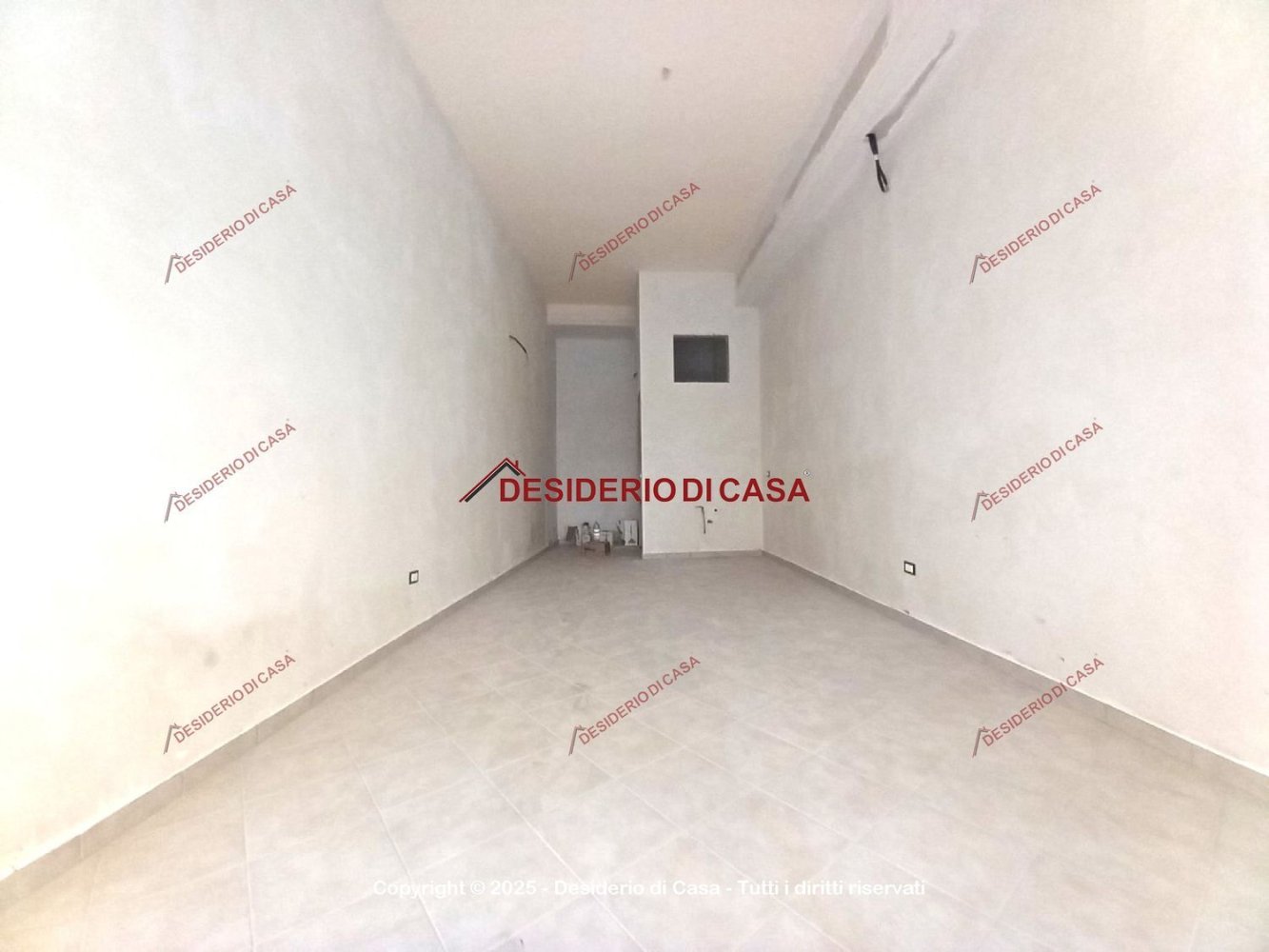 Gewerbliche Immobilie in Petralia Soprana, Italy 58m², Nr. 328177