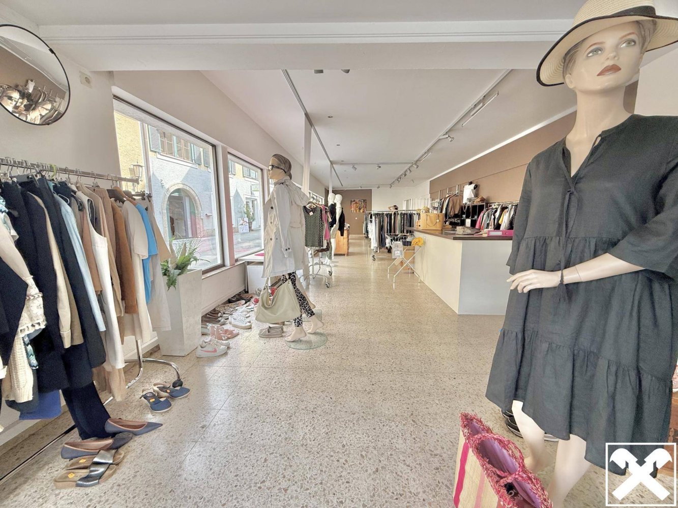  عقار تجاري في Saalfelden am Steinernen Meer, Austria 179متر مربع رقم 226742