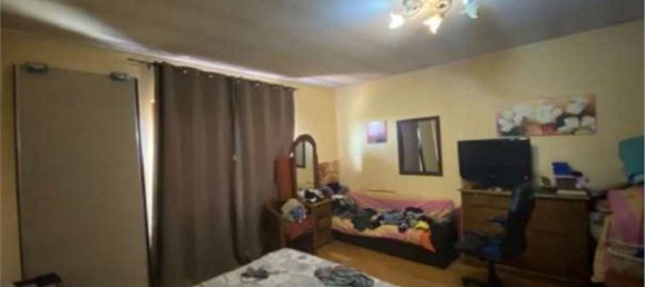 5 rooms Apartment in Montalto di Castro, Italy No. 205024 10