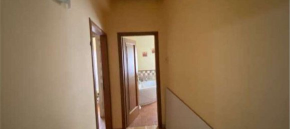 5 rooms Apartment in Montalto di Castro, Italy No. 205024 11