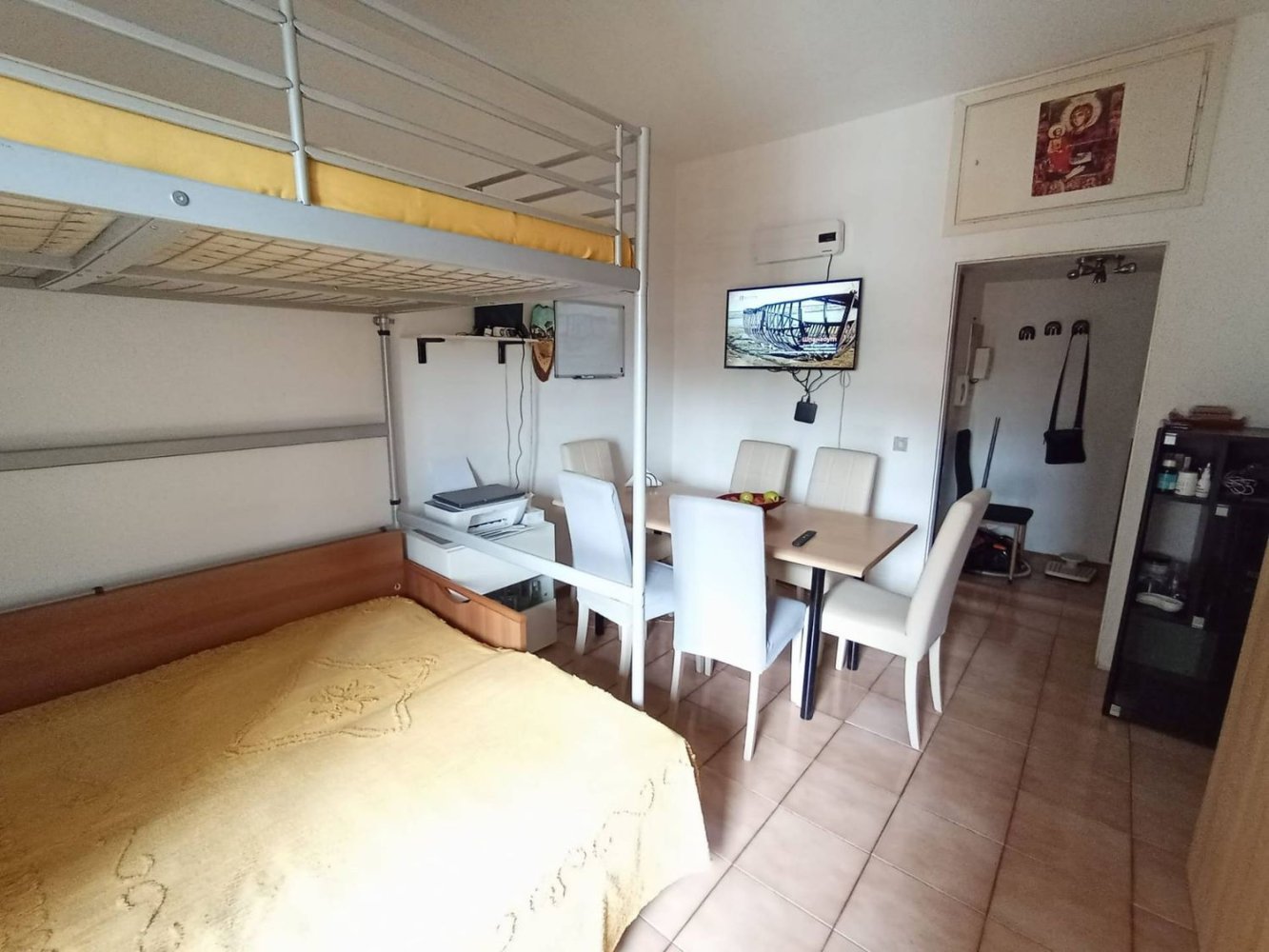 Studio in Cinisello Balsamo, Italy No. 290575