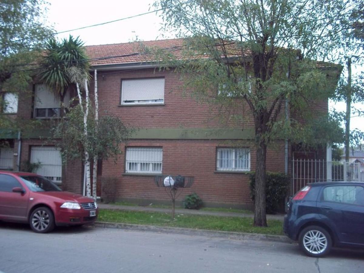 2 bedrooms House in Mar del Plata, Argentina No. 73327