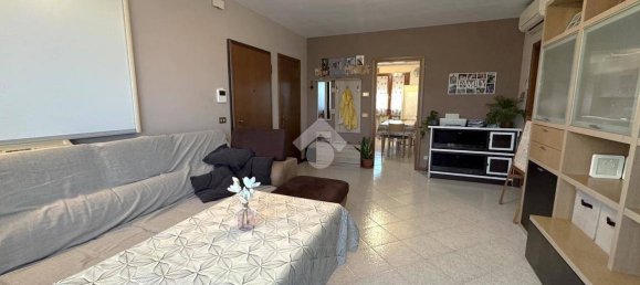 3 bedrooms Apartment in Santa Maria di Sala, Italy No. 274168 5