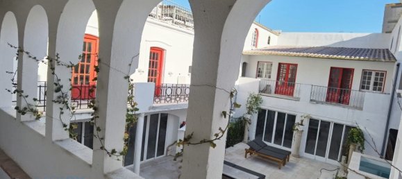 8 Schlafzimmer Haus in Costa da Caparica, Portugal, Nr. 117943 22