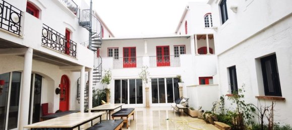 8 Schlafzimmer Haus in Costa da Caparica, Portugal, Nr. 117943 3