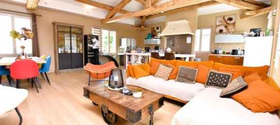 5 bedrooms House in Carcassonne, France No. 314406 4