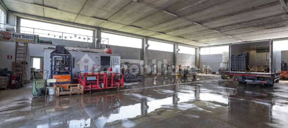 1 room Warehouse in Levate, Italy No. 286860 10
