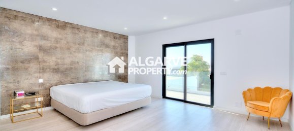 4 bedrooms House in Olhao, Portugal No. 99486 16