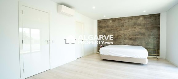 4 bedrooms House in Olhao, Portugal No. 99486 17