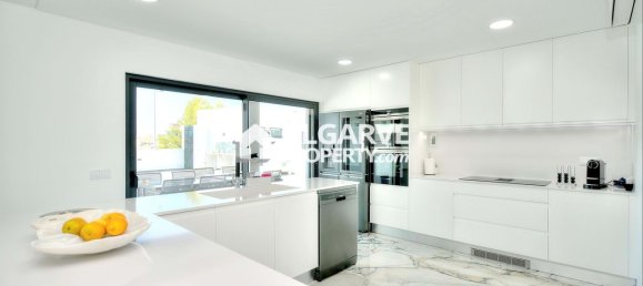 4 bedrooms House in Olhao, Portugal No. 99486 3