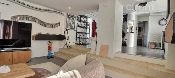 Casa de 5 dormitorios en Savonnieres, France No. 217648 4