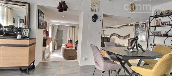 Casa de 5 dormitorios en Savonnieres, France No. 217648 5