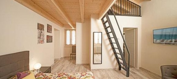 Вилла с 6 комнатами в Гарньяно, Италия № 70669 8