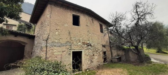 Вилла с 6 комнатами в Гарньяно, Италия № 70669 20