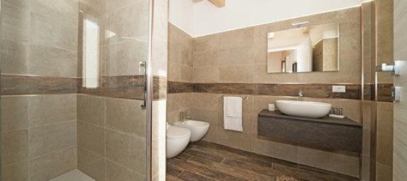 Вилла с 6 комнатами в Гарньяно, Италия № 70669 10