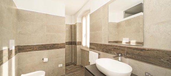 Вилла с 6 комнатами в Гарньяно, Италия № 70669 11