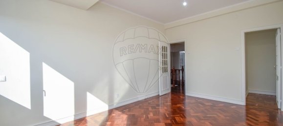 4 bedrooms Duplex in Lisbon, Portugal No. 10654 33