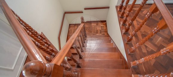 4 bedrooms Duplex in Lisbon, Portugal No. 10654 10