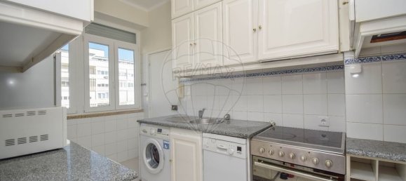 4 bedrooms Duplex in Lisbon, Portugal No. 10654 15