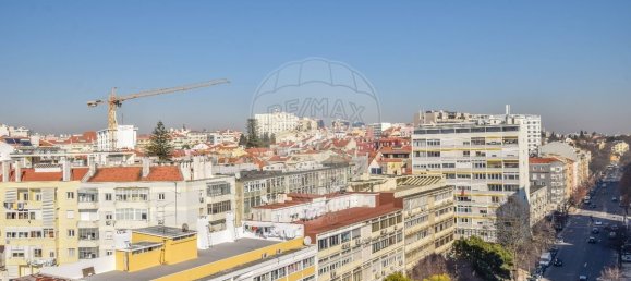4 bedrooms Duplex in Lisbon, Portugal No. 10654 22