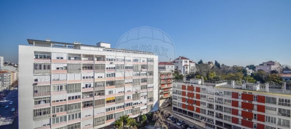 4 bedrooms Duplex in Lisbon, Portugal No. 10654 18