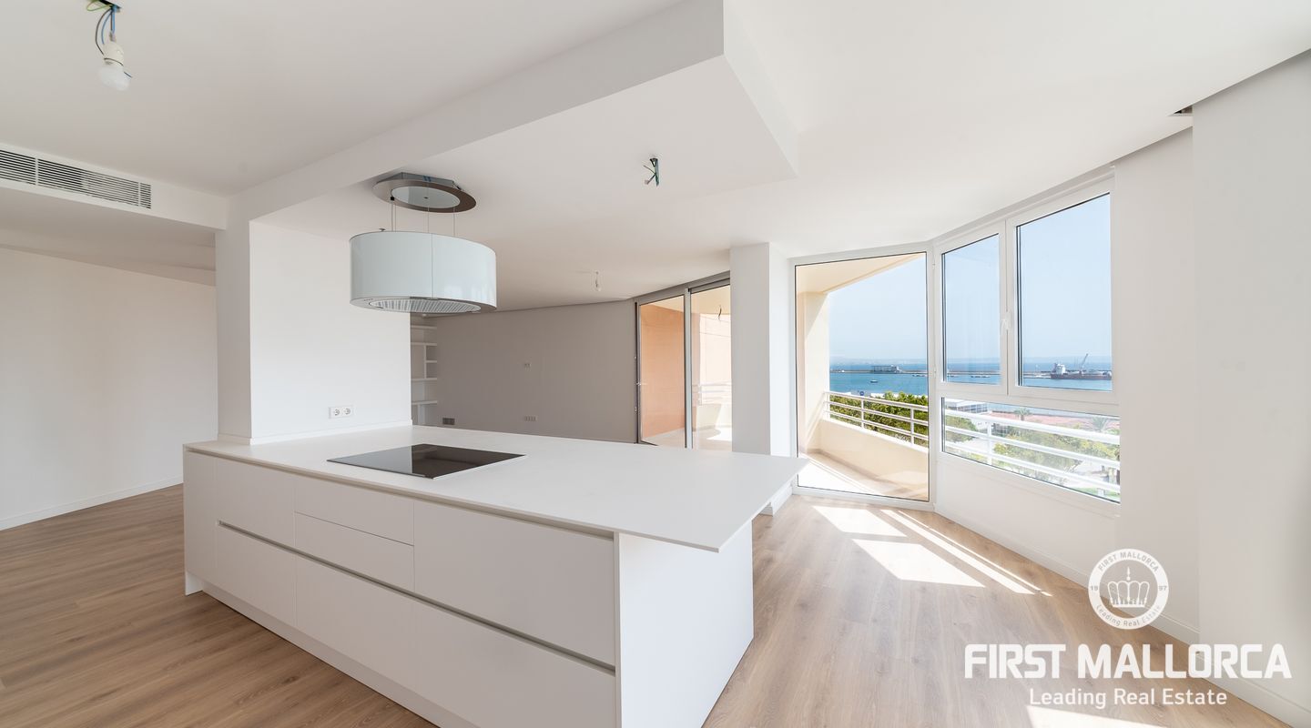 Квартира с 3 спальнями в Пальма-де-Майорка, Испания № 54865