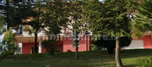 5-salle Appartement à Polverigi, Italy No. 10648 11