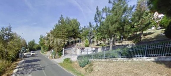 5-salle Appartement à Polverigi, Italy No. 10648 9