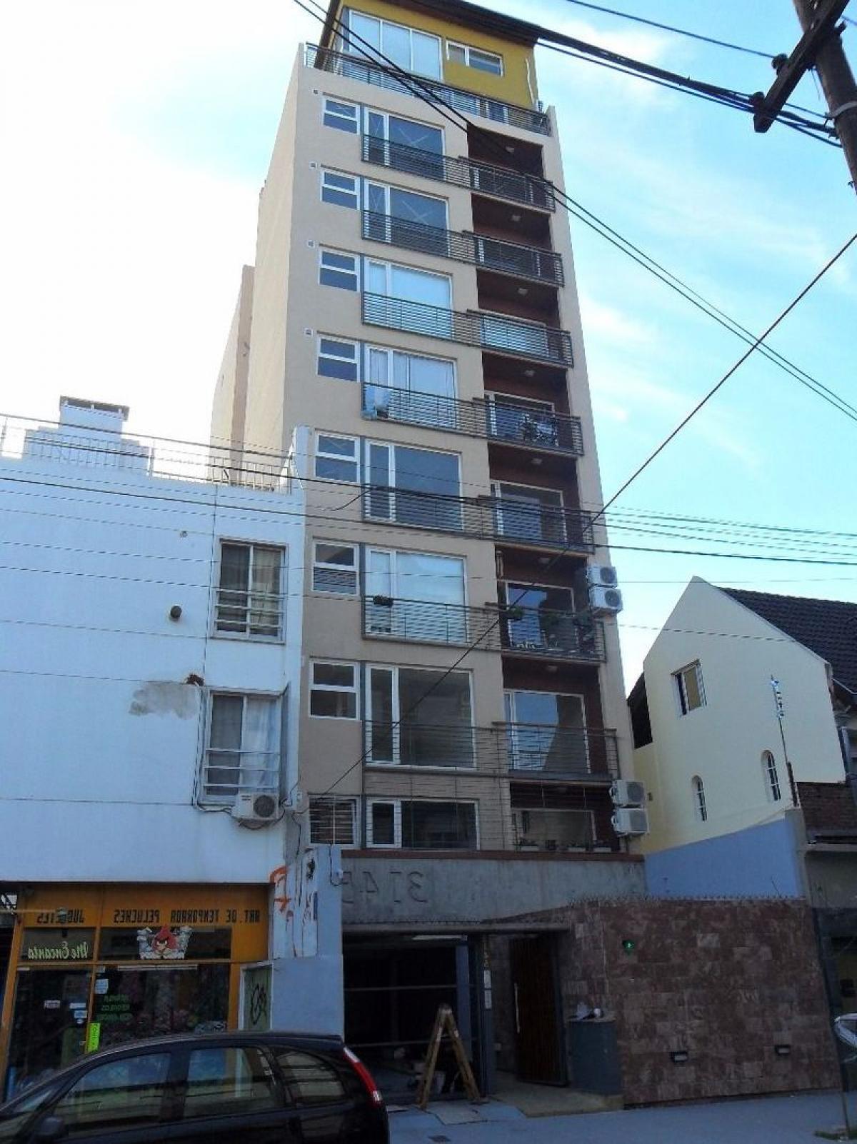 Studio in General San Martin, Argentina No. 1495