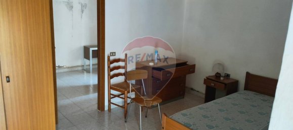 2 Schlafzimmer Haus in Somma Lombardo, Italy, Nr. 136968 11