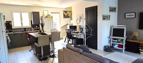 3 Schlafzimmer Haus in Carpentras, France, Nr. 355533 4