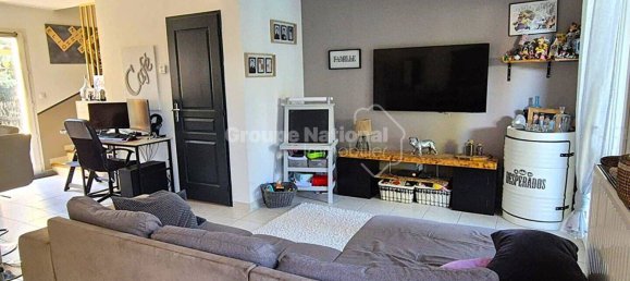 3 Schlafzimmer Haus in Carpentras, France, Nr. 355533 5