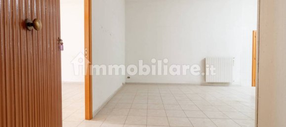 Квартира с 1 спальней в Лучера, Италия № 164018 3