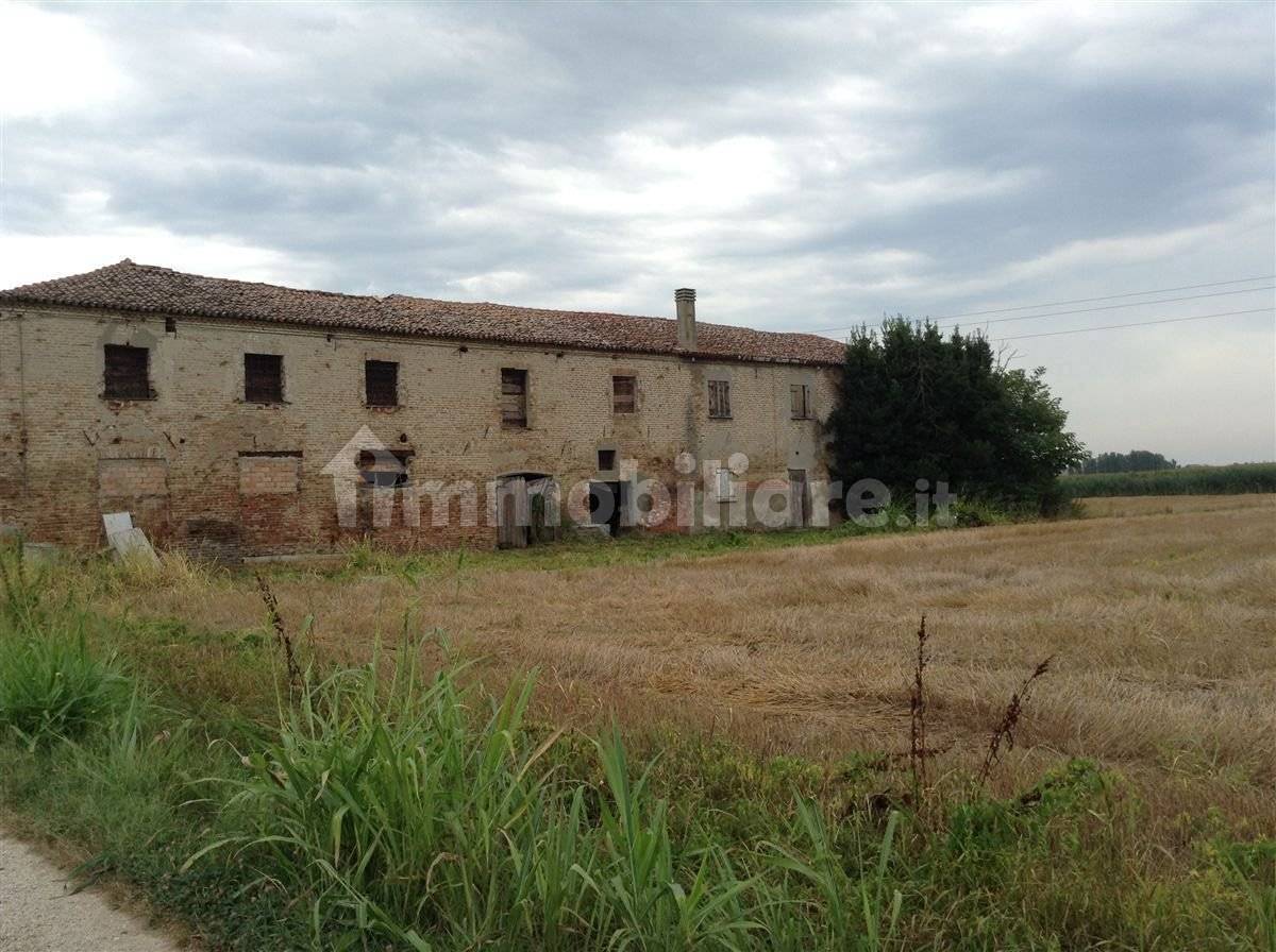 3 Schlafzimmer Haus in Crespino, Italy, Nr. 11561