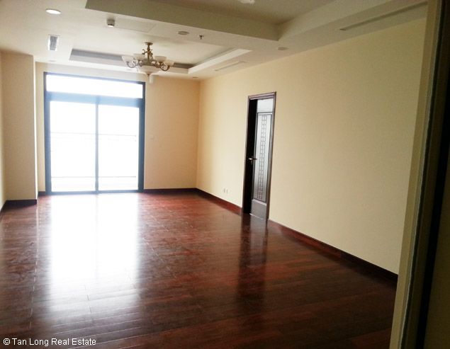 Квартира с 2 спальнями в Тханьсуан, Вьетнам № 5606