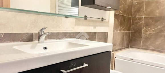 2 bedrooms Apartment in Rome, Italy No. 344370 16