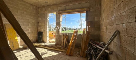 Duplex independente T2 em Mqabba, Malta N.º 2758 3