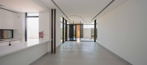 Вилла с 6 спальнями в Абу-Даби, ОАЭ № 29236 2