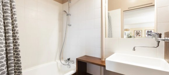 1 bedroom Apartment in Paris, France No. 360743 6