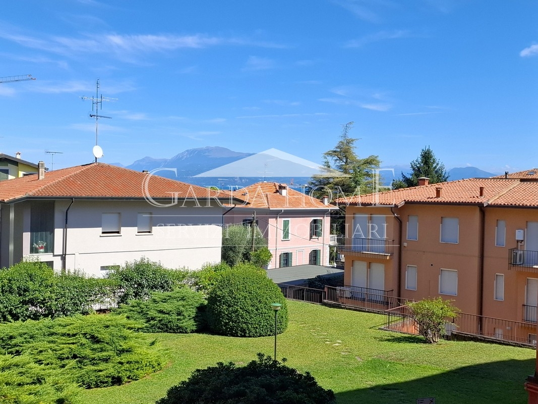 2 rooms Apartment in Desenzano del Garda, Italy No. 312799
